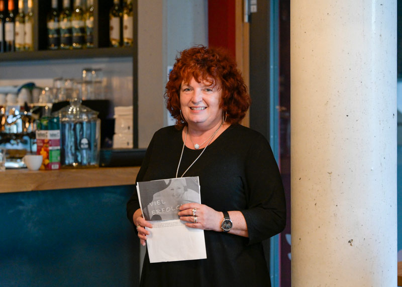 Ina Lauschke, Inhaberin von Mein Kundenmanagement, persönliche Ansprechpartnerin für Telefonservice und Kundenmanagement in Berlin
